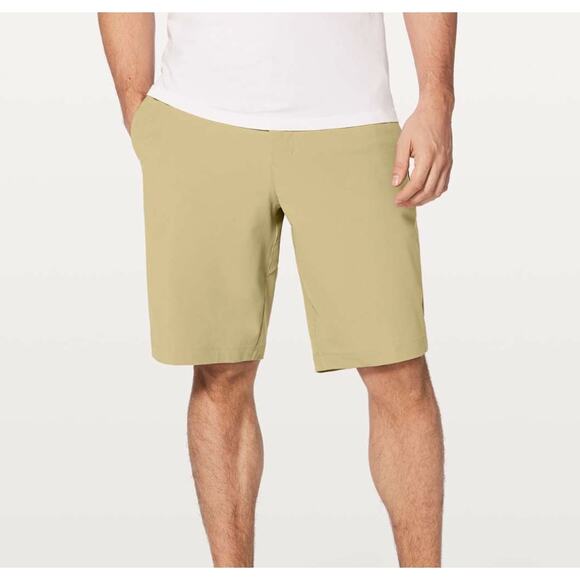 Lululemon ABC Commission Short Relaxed 11" Tofino Sand Men's Size 36 - Picture 1 of 5